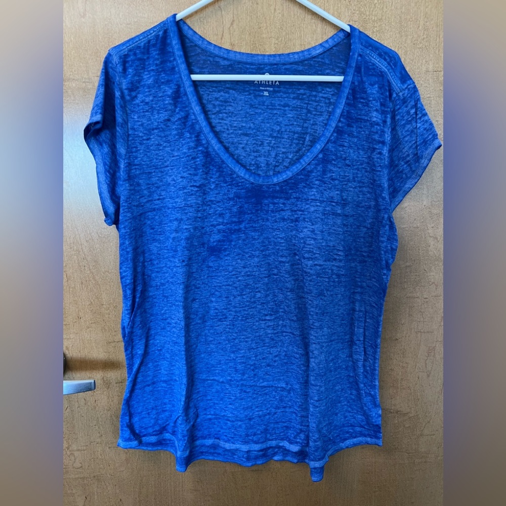 Athleta burnout tee